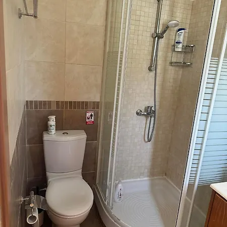 With A P R I V A T E C H E F Villa Paralimni
